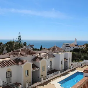 Apartment Burriana Beach, Pool, Big Terrace, Superb Seaviews, Nerja